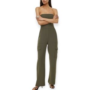 Aritzia Wilfred Strapless Wide Leg Jumpsuit Cordial Crepe Green Cargo Pockets 2